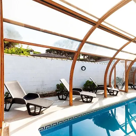 With 3 Bedrooms In Chiclana De La Frontera, With Private Pool Чиклана-де-ла-Фронтера